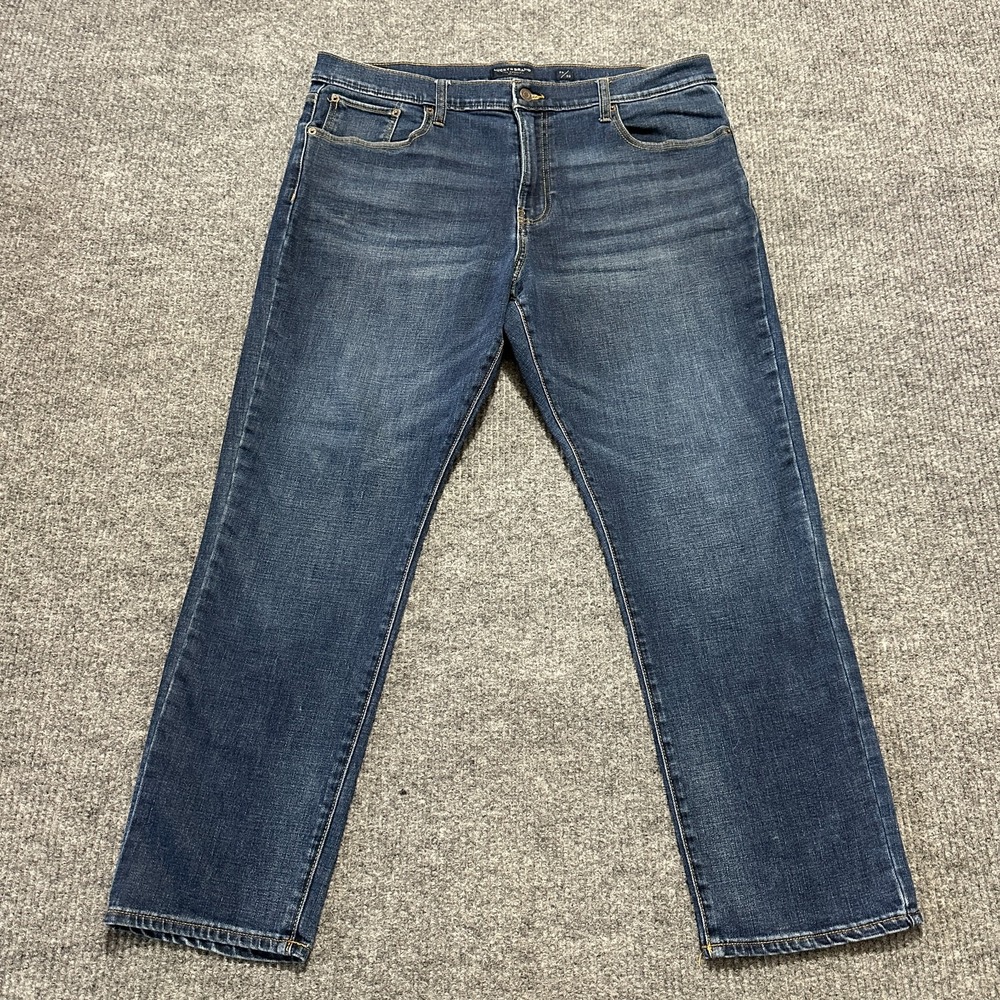 Lucky Brand 410‎ Athletic Straight Jeans Mens Size 38x30 Blue Denim Mid Rise